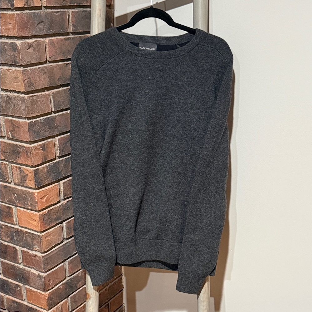 Mack Weldon Tech Cashmere Crew Neck Sweater | Men’s M | Charcoal Gray | EUC